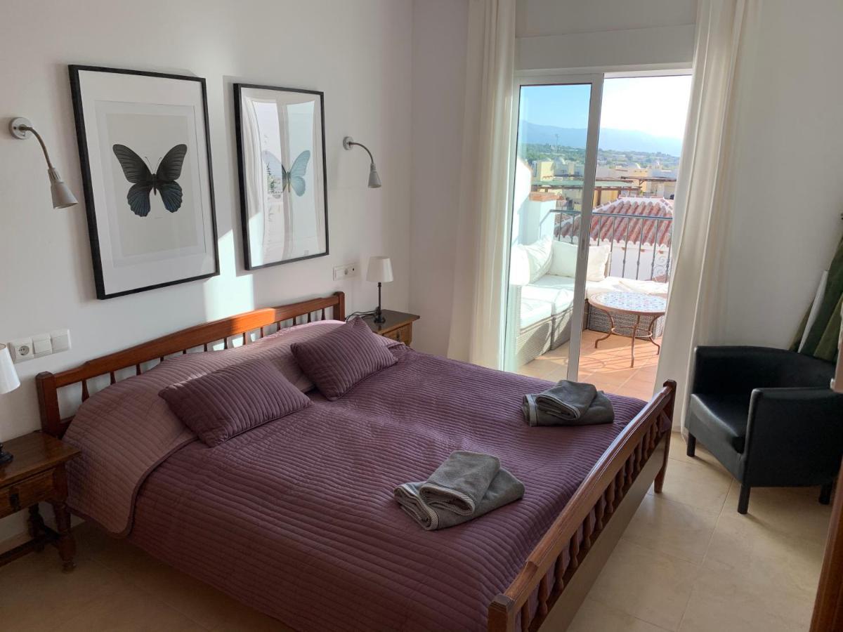Playa Burriana, Tva Terasser, Havsutsikt, Pool Apartment
