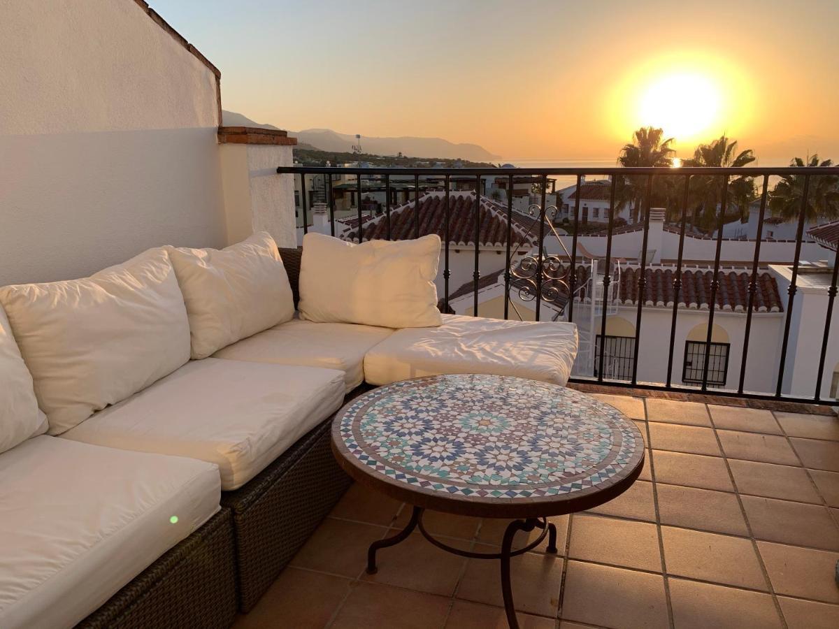 Playa Burriana, Tva Terasser, Havsutsikt, Pool Apartment Nerja