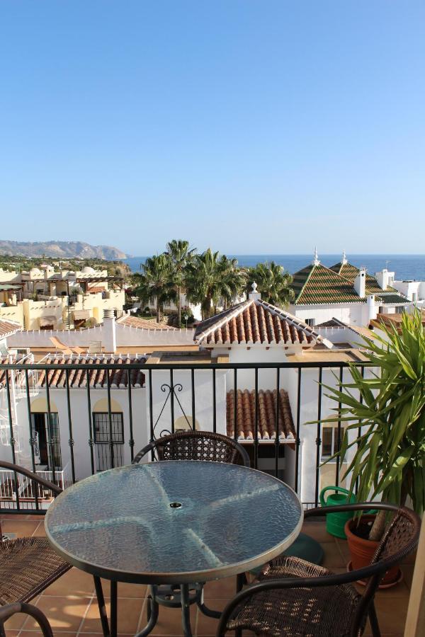 Playa Burriana, Tva Terasser, Havsutsikt, Pool Apartament Nerja