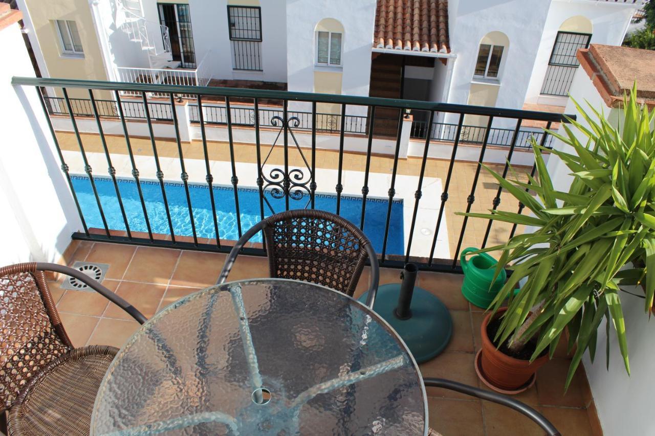 Apartment Playa Burriana, Tva Terasser, Havsutsikt, Pool Nerja